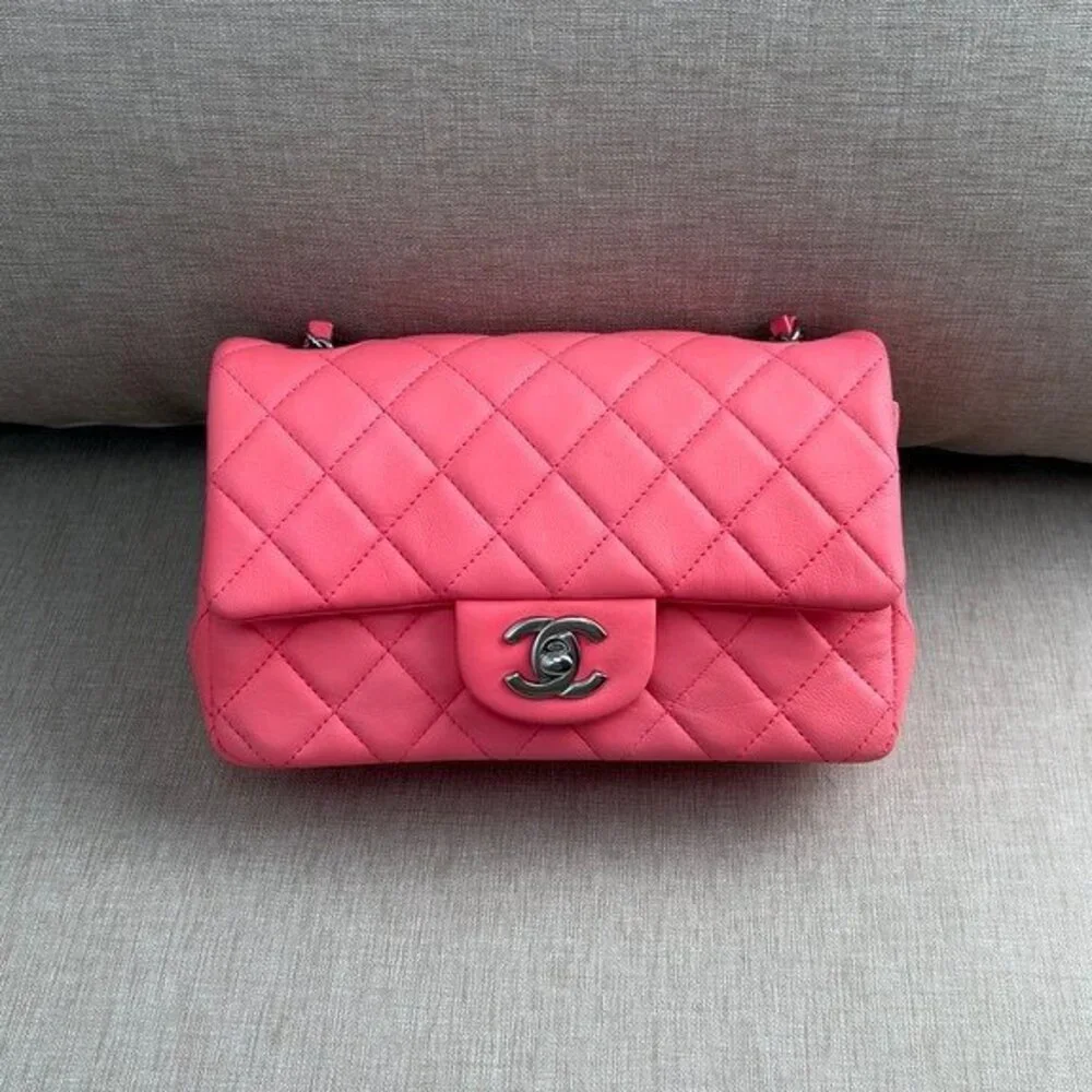 CHANEL 100% authentic